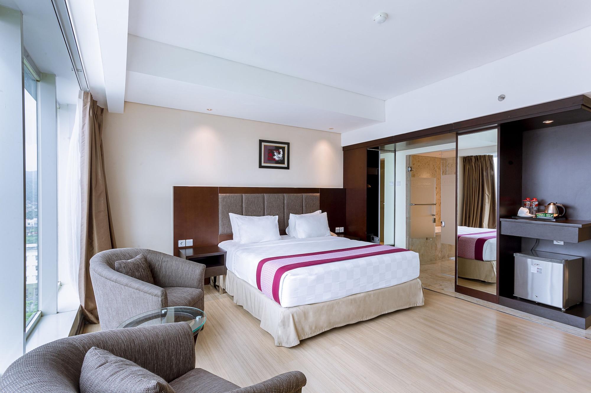 Claro Hotel Kendari Dış mekan fotoğraf