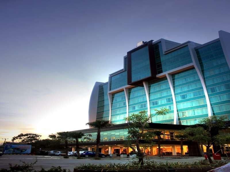 Claro Hotel Kendari Dış mekan fotoğraf